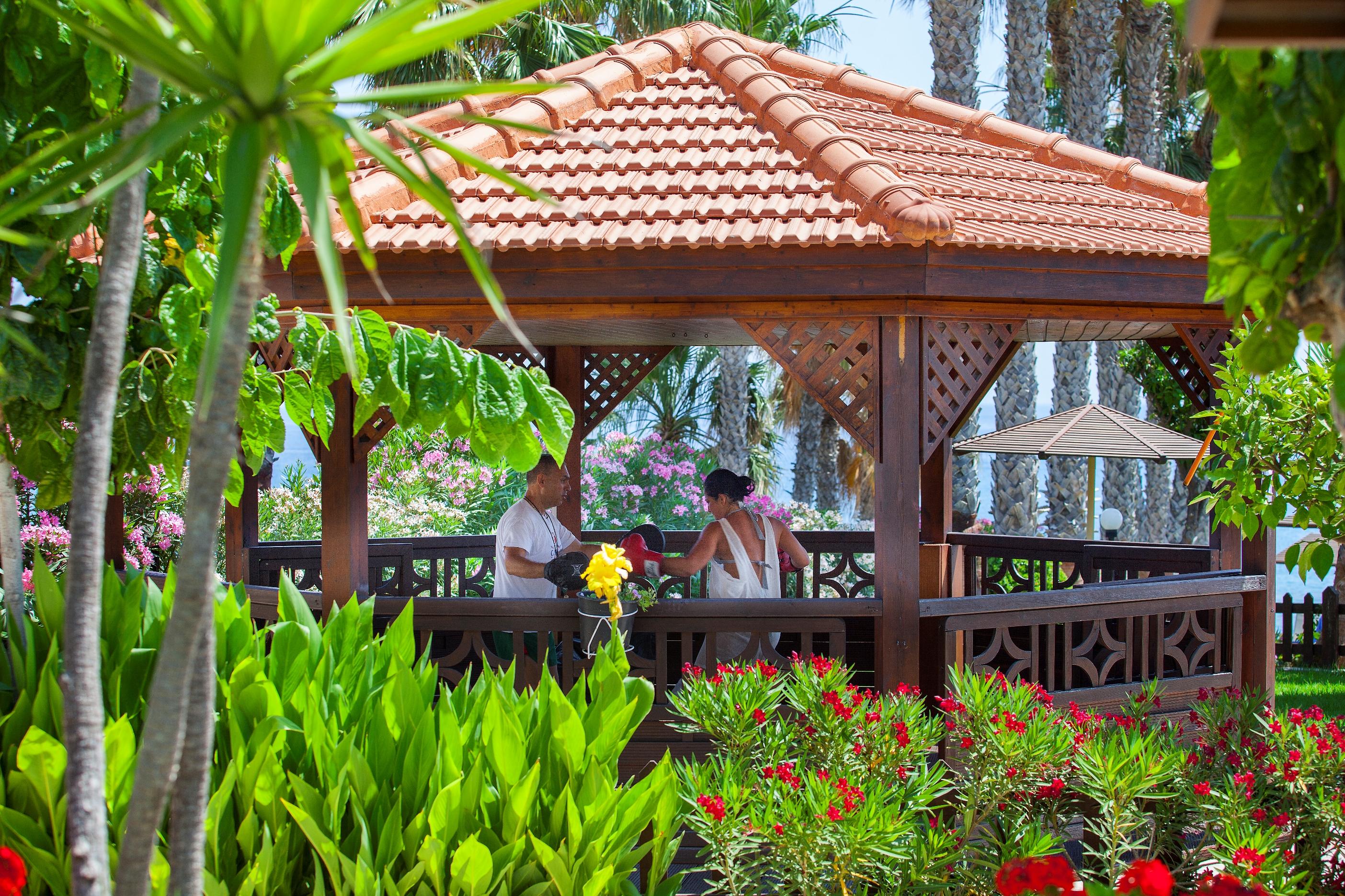 Cavo Maris Beach Hotel Protaras Bagian luar foto
