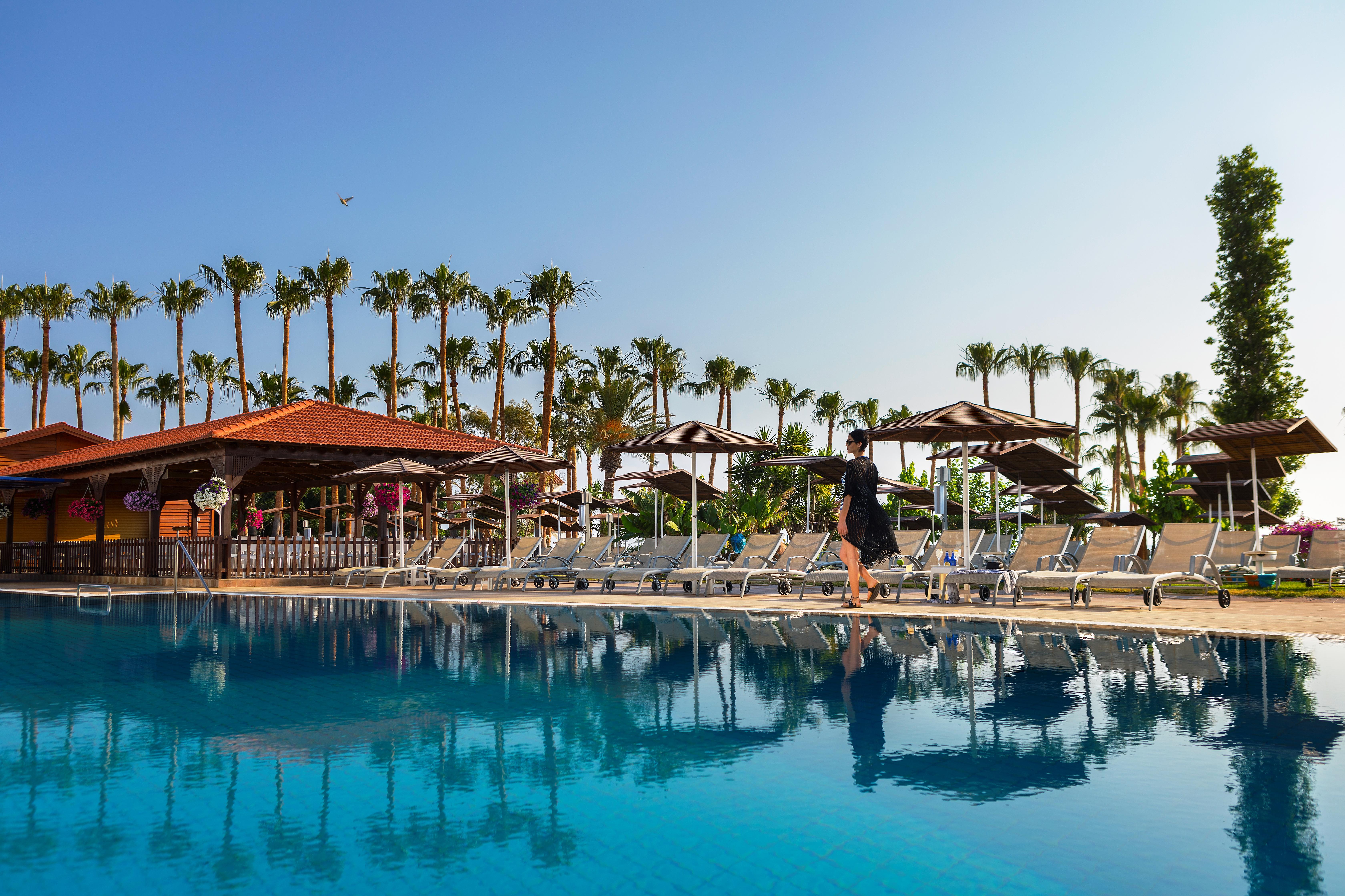 Cavo Maris Beach Hotel Protaras Bagian luar foto