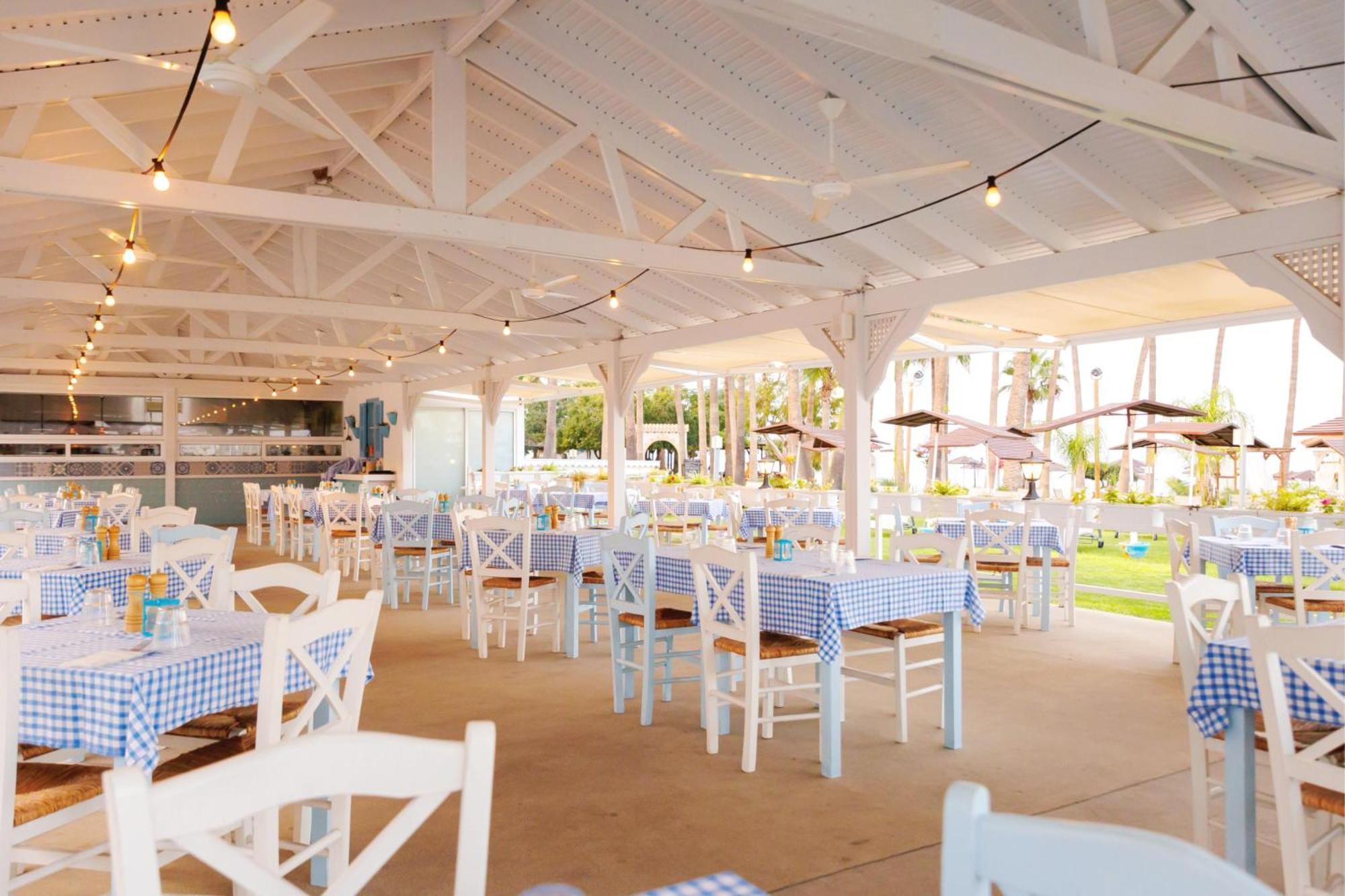 Cavo Maris Beach Hotel Protaras Bagian luar foto
